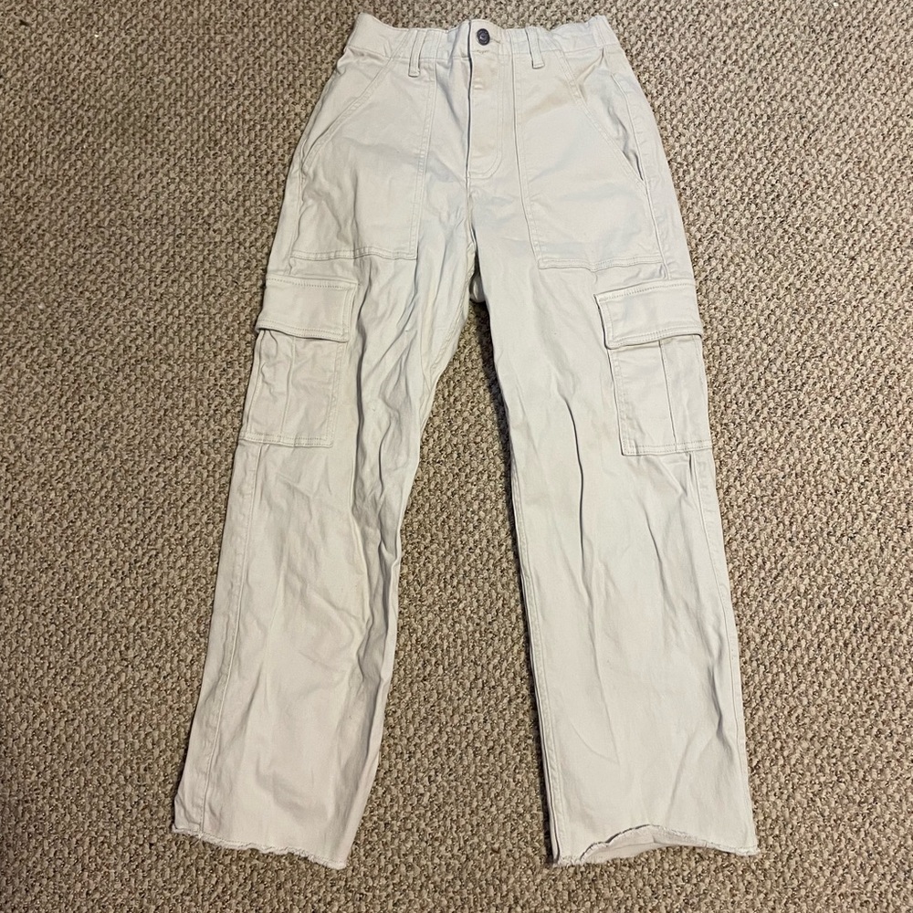 Cream colored cargo jean